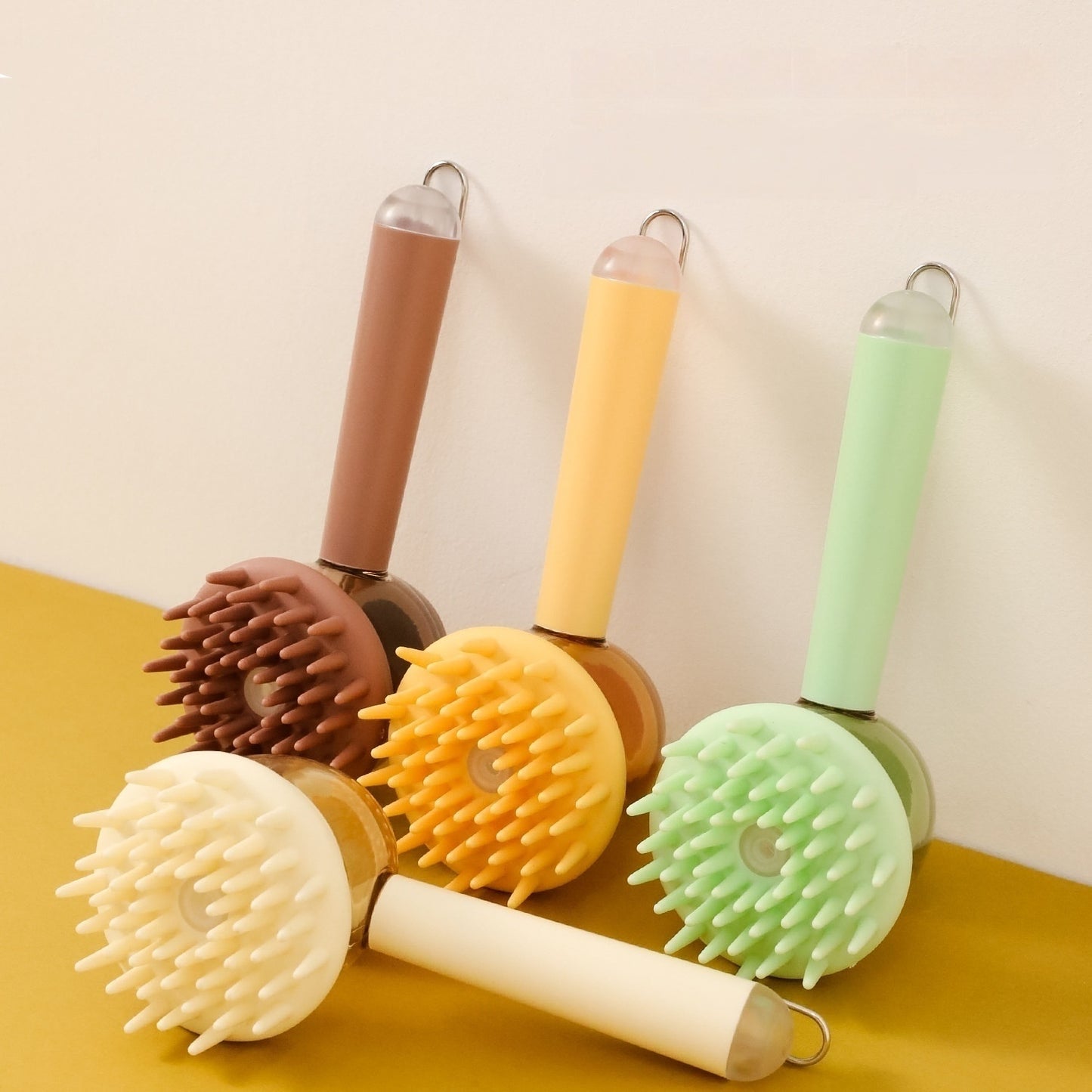 ARENVIA- 3 In 1 Pets Bath Brush For Dogs And Cats Shower Massage Brush, Depilation Comb And Foaming Tool, Anti-frizz Beauty Brush Pet Products